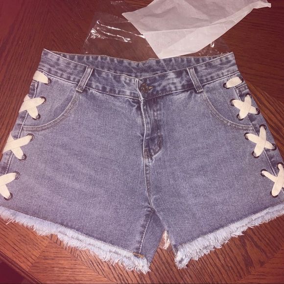 Vocal Side Tie Denim Shorts - Picture 1 of 2